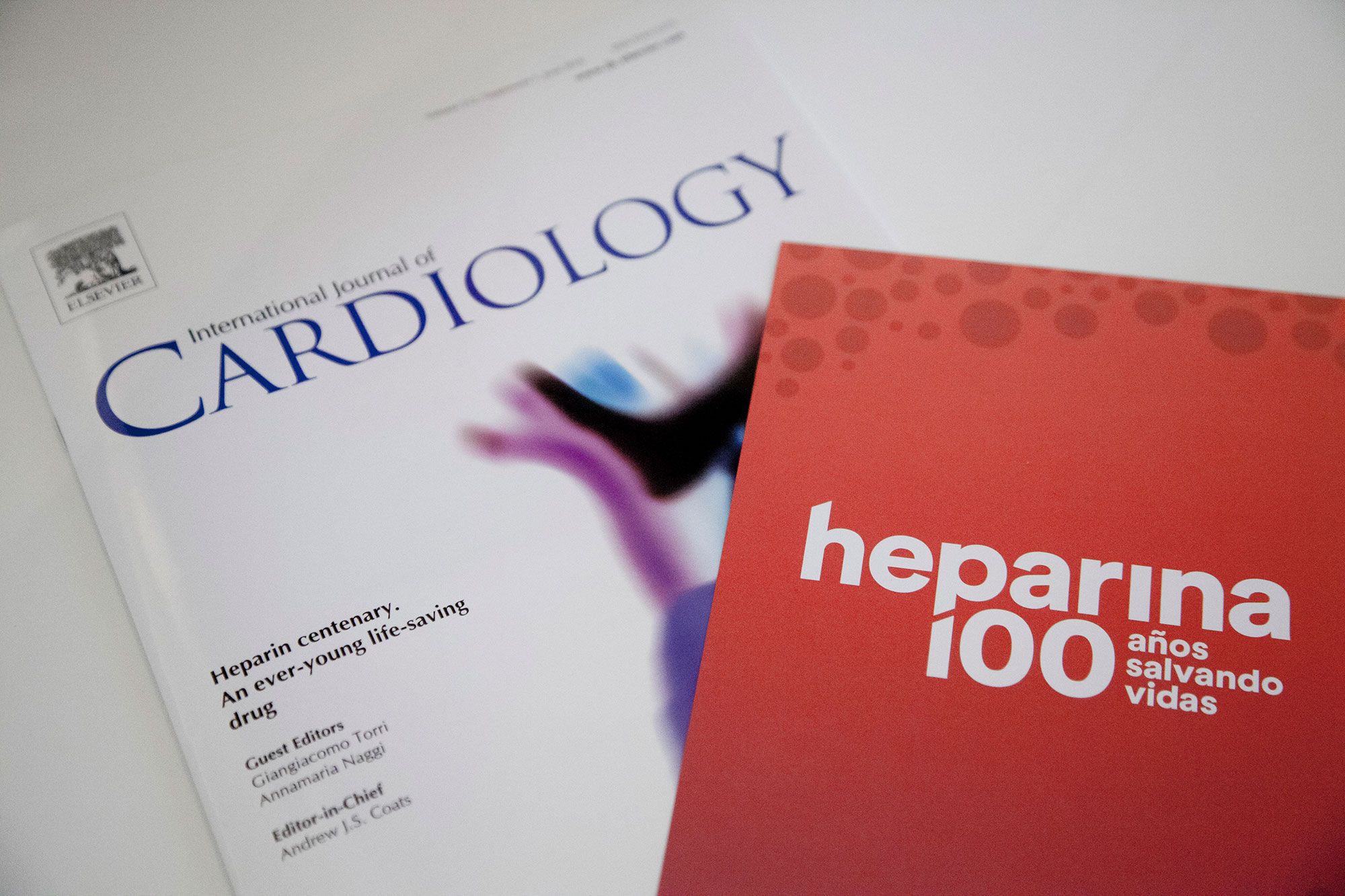 Materiales gráficos del evento de los 100 años de la heparina de Bioibérica