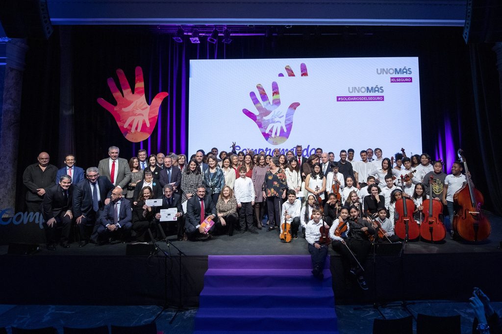 20191119 inese premios solidarios del seguro pb1620 49094192097 o